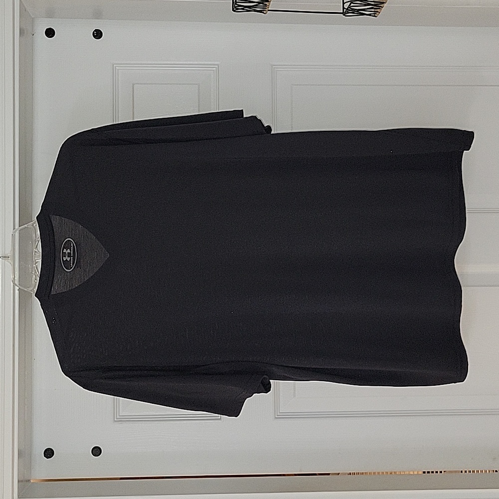 Under Armour Men's Shirt - Picture 4 of 5